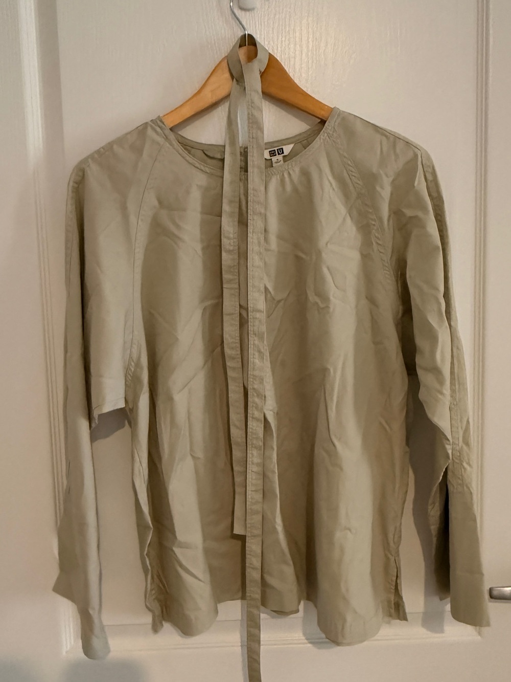 Uniqlo U Light Sage Long-Sleeve Shirt with Neck/Waist Tie NEW